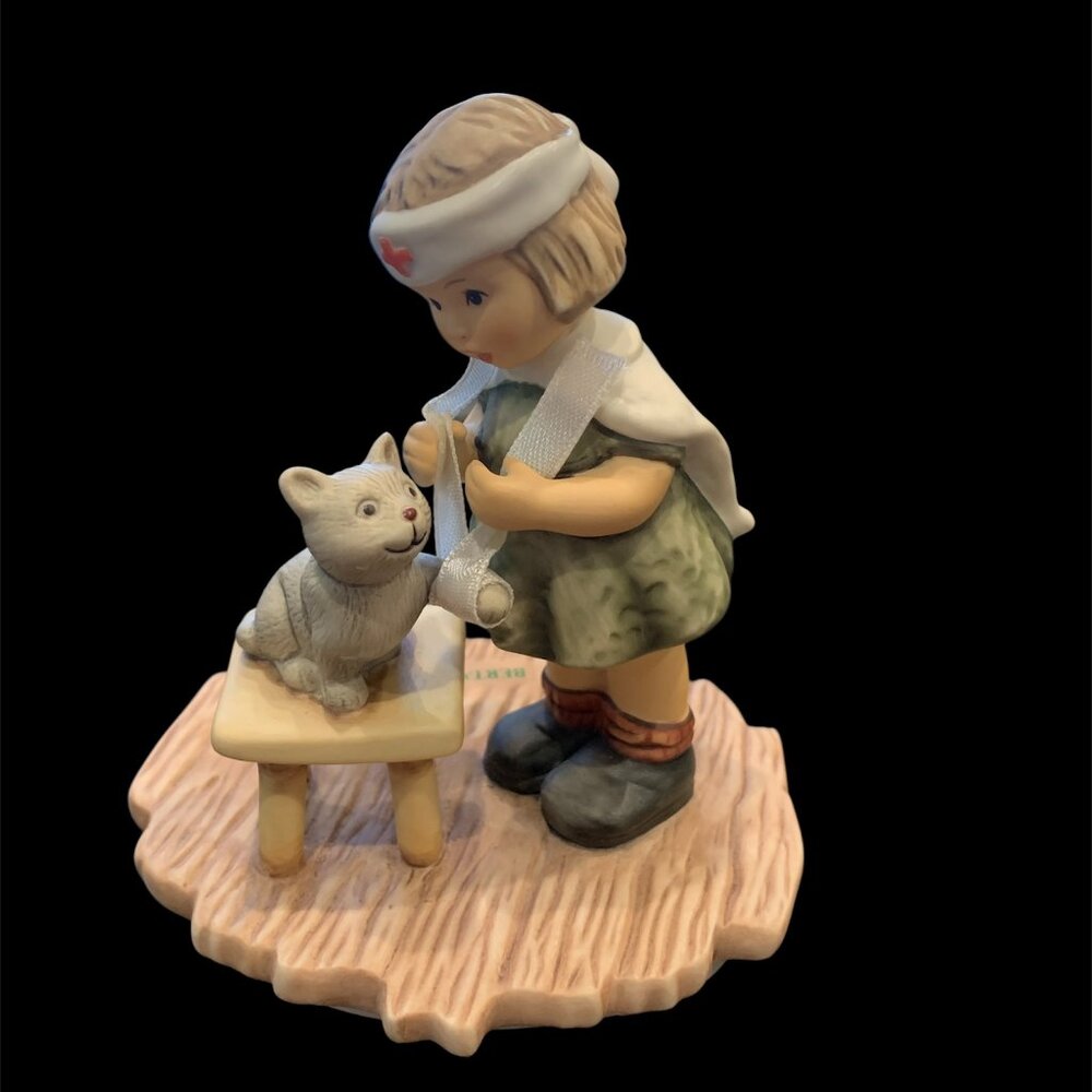 Vintage 1996 Berta Hummel “Tender Loving Care” Nurse Vet Girl Cat Goebel BH 25